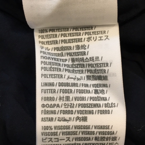 Bundle of two cute Hollister skirts size small - Picture 10 of 13